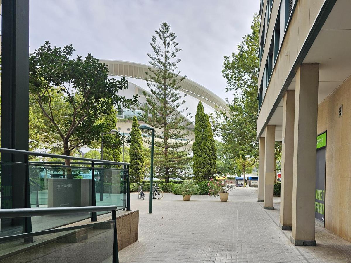 Apartamentos Las Ciencias N Valencia Bagian luar foto